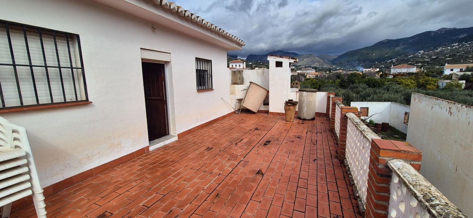 6 slaapkamer Villa te koop in Venta Baja - € 310.000 (Ref: 9855789)