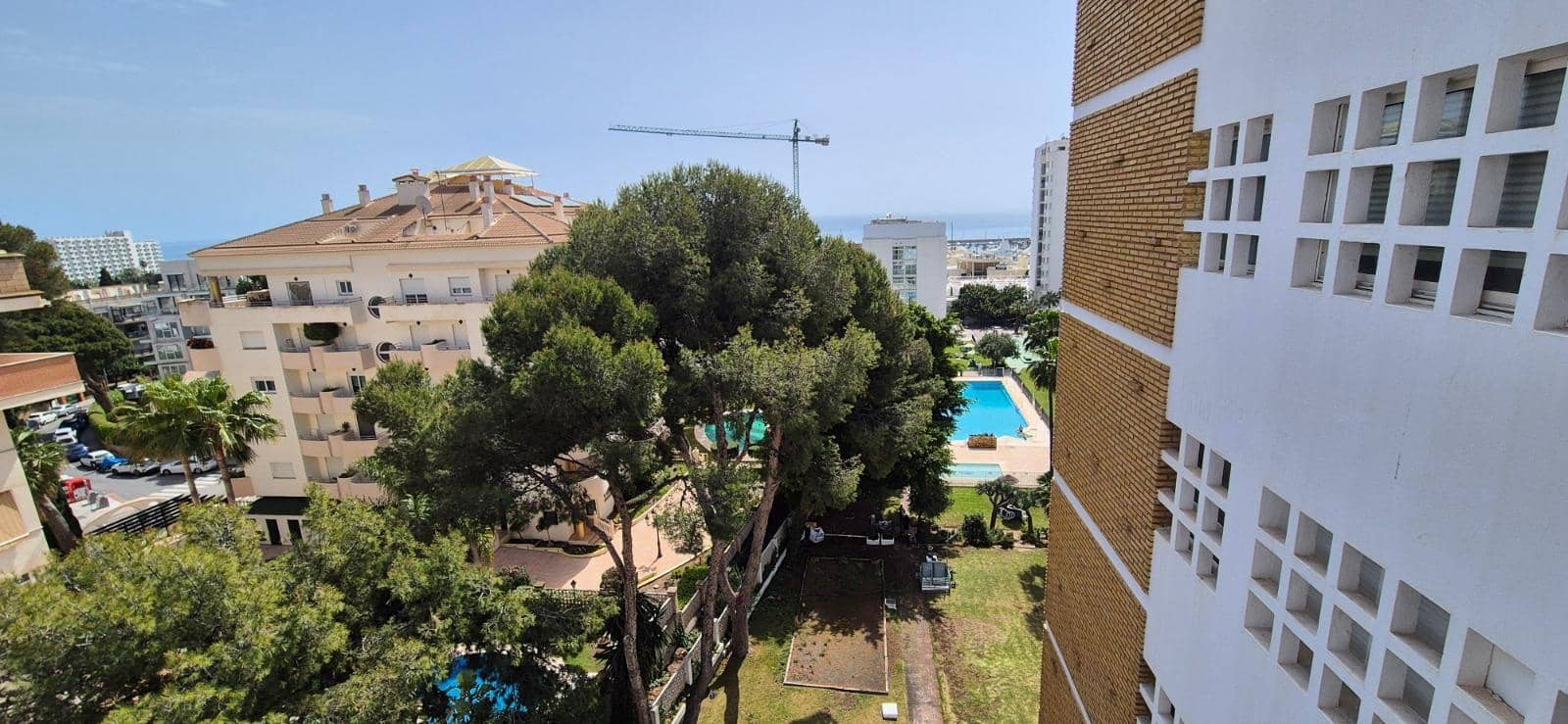 1 slaapkamer Appartement te koop in Benalmadena Costa met zwembad - € 285.000 (Ref: 9860303)