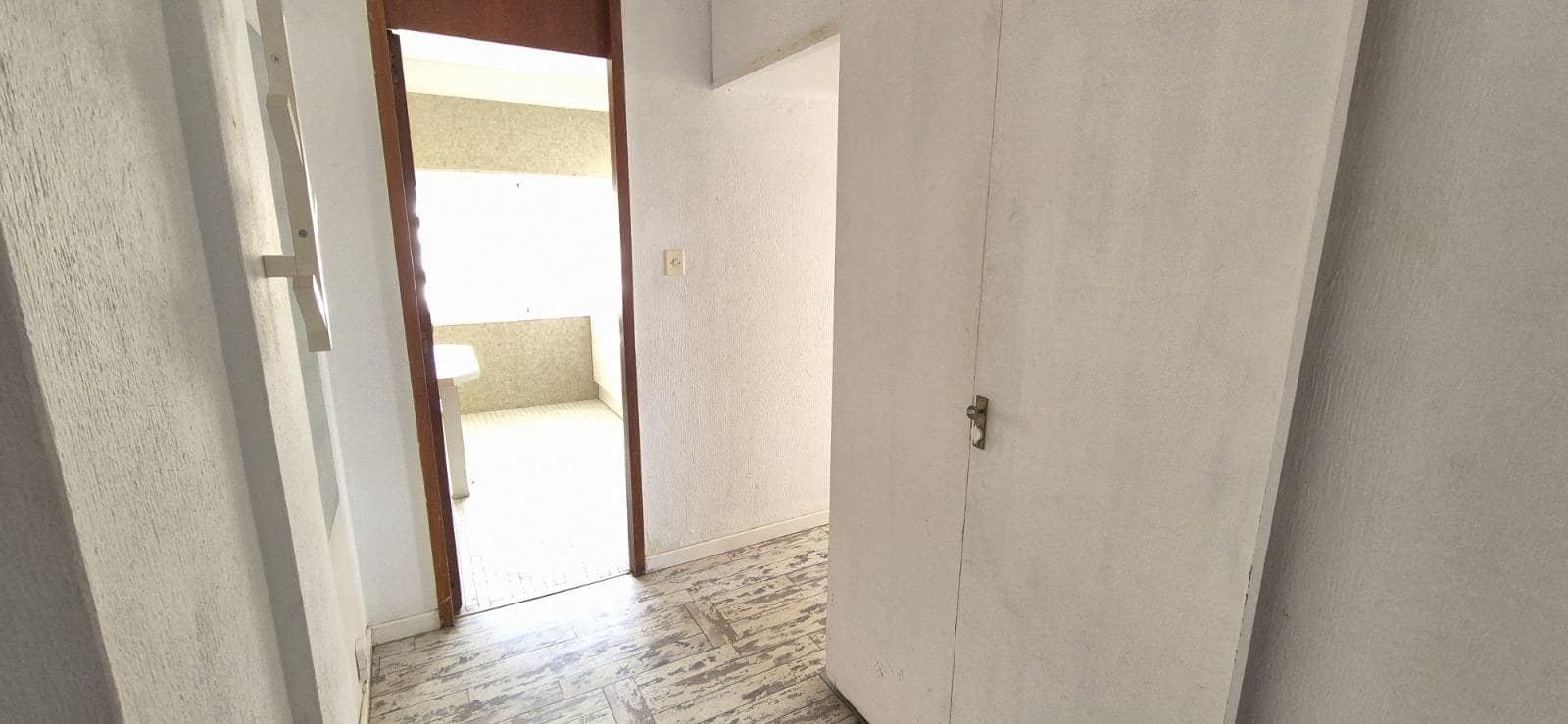 1 slaapkamer Appartement te koop in Benalmadena Costa met zwembad - € 285.000 (Ref: 9860303)
