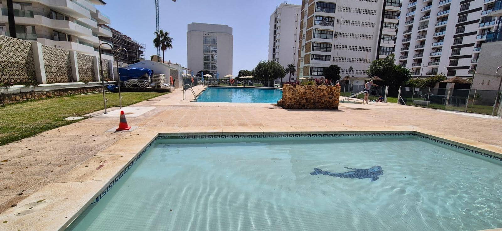 1 slaapkamer Appartement te koop in Benalmadena Costa met zwembad - € 285.000 (Ref: 9860303)