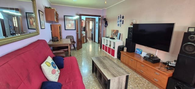 3 bedroom Flat for sale in Sol, Madrid city - € 280,000 (Ref: 9938390)