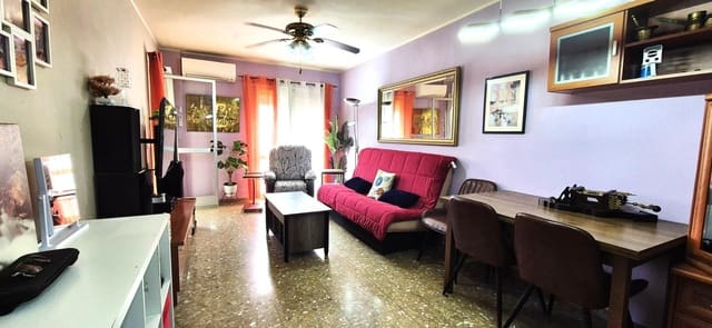 3 bedroom Flat for sale in Sol, Madrid city - € 280,000 (Ref: 9938390)