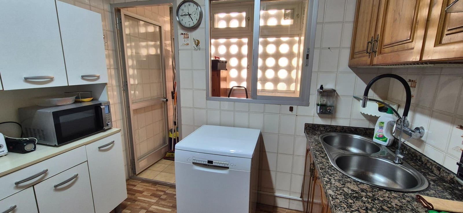 3 bedroom Flat for sale in Madrid city - € 280,000 (Ref: 9938390)