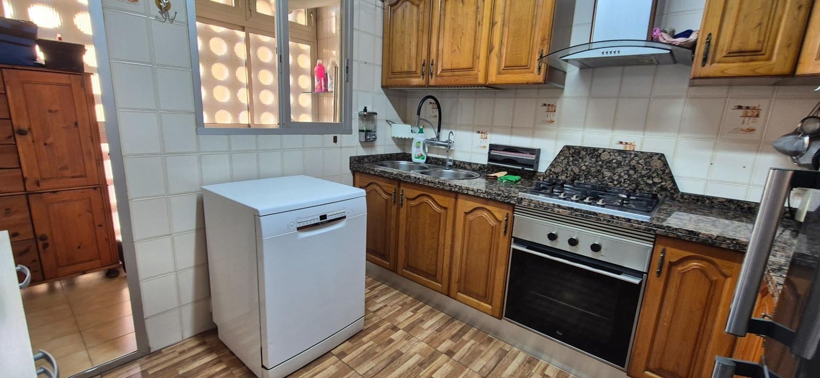 3 bedroom Flat for sale in Madrid city - € 280,000 (Ref: 9938390)