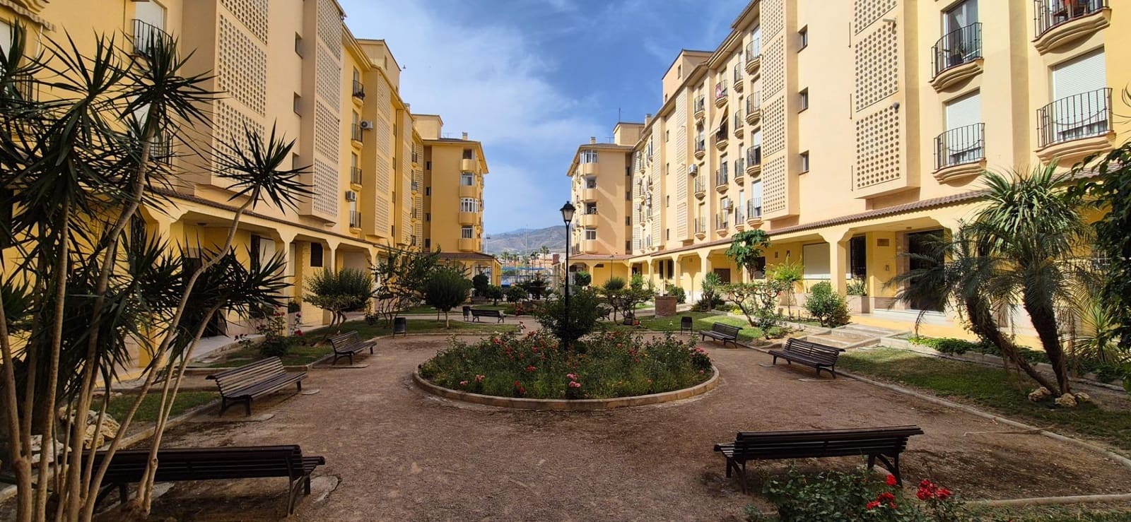 3 bedroom Flat for sale in Madrid city - € 280,000 (Ref: 9938390)