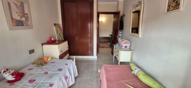 3 soveværelse Lejlighed til salg i Vélez-Málaga - € 219.900 (Ref: 9983142)