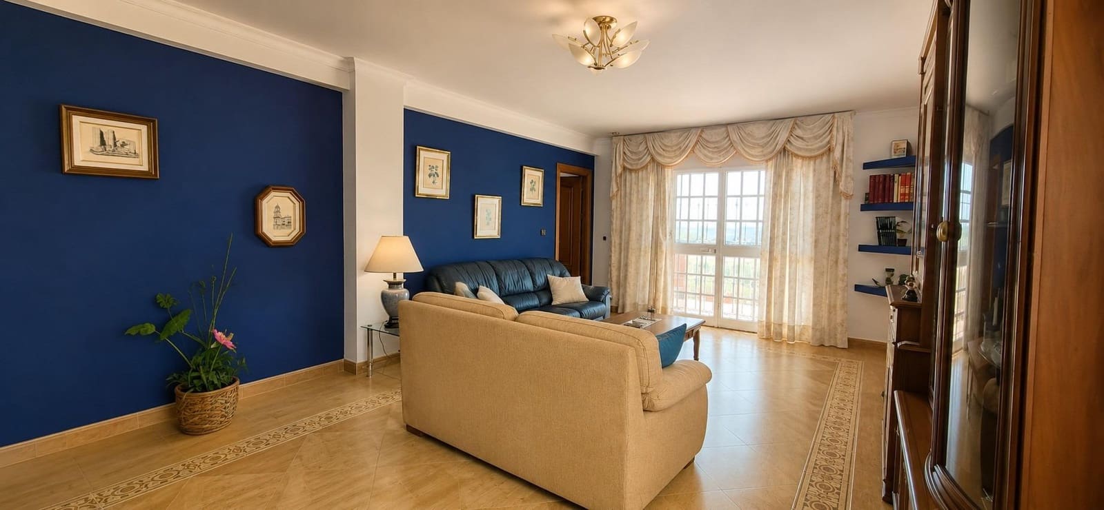 6 Zimmer Villa zu verkaufen in Malaga Stadt mit Pool - 519.000 € (Ref: 9997247)