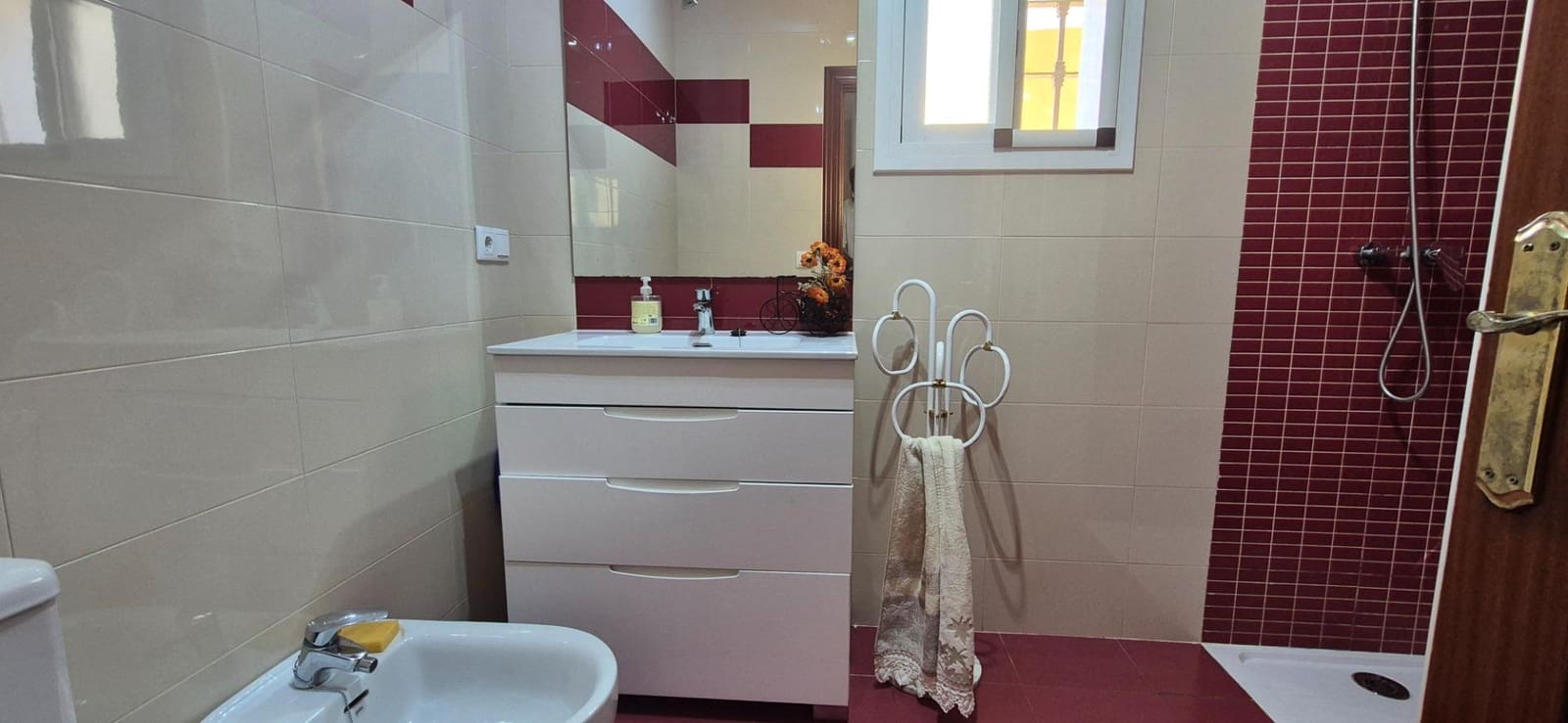 6 Zimmer Villa zu verkaufen in Malaga Stadt mit Pool - 519.000 € (Ref: 9997247)