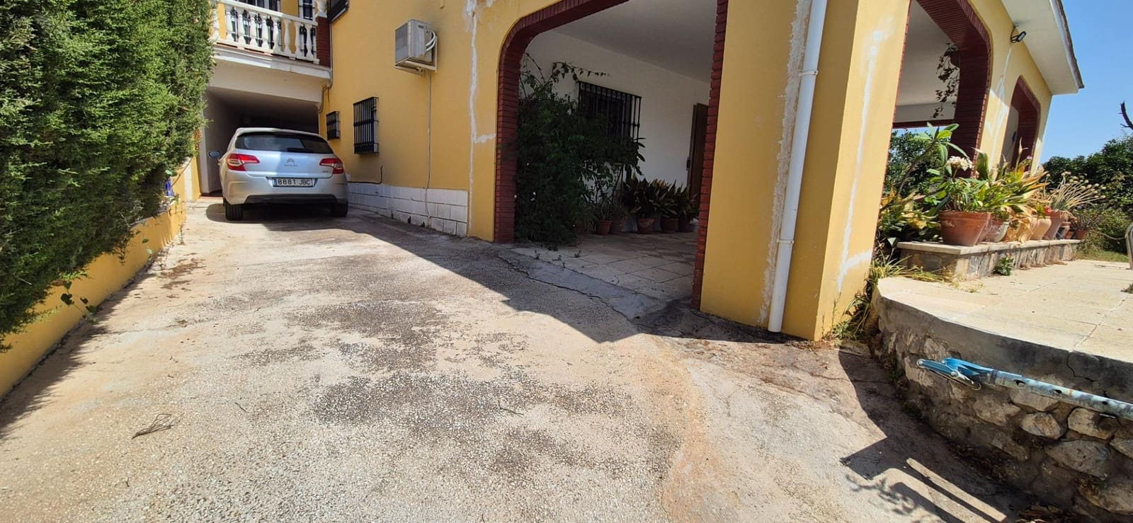 6 Zimmer Villa zu verkaufen in Malaga Stadt mit Pool - 519.000 € (Ref: 9997247)