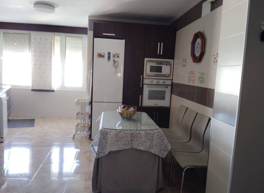 3 sovrum Lägenhet till salu i Campillos - 145 000 € (Ref: 10010344)