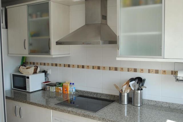Apartamento Playa de 2 habitaciones en Rincón de la Victoria en venta con piscina garaje - 540.000 € (Ref: 10012823)