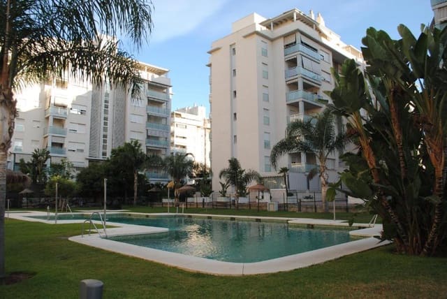 Apartamento Playa de 2 habitaciones en Rincón de la Victoria en venta con piscina garaje - 540.000 € (Ref: 10012823)