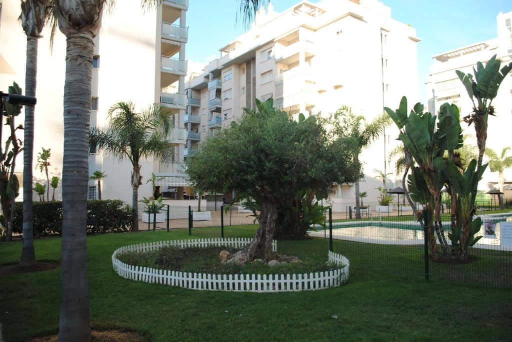 Apartamento Playa de 2 habitaciones en Rincón de la Victoria en venta con piscina garaje - 540.000 € (Ref: 10012823)