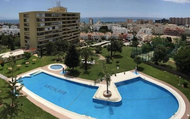 Studio voor vakantieverhuur in Torremolinos met zwembad garage - € 245 (Ref: 10015075)