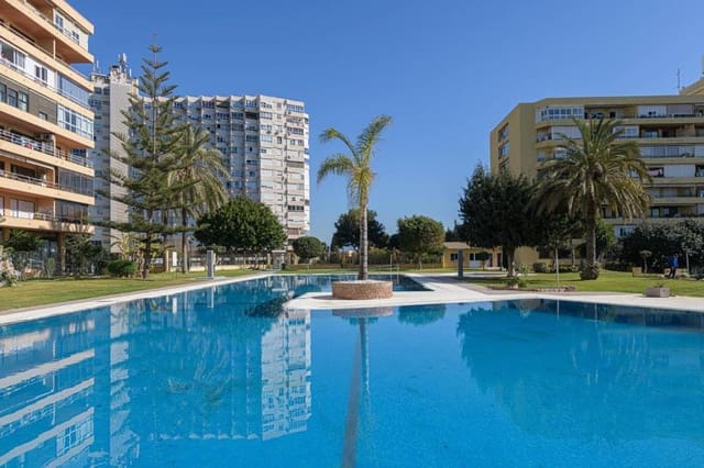 Studio voor vakantieverhuur in Torremolinos met zwembad garage - € 245 (Ref: 10015075)