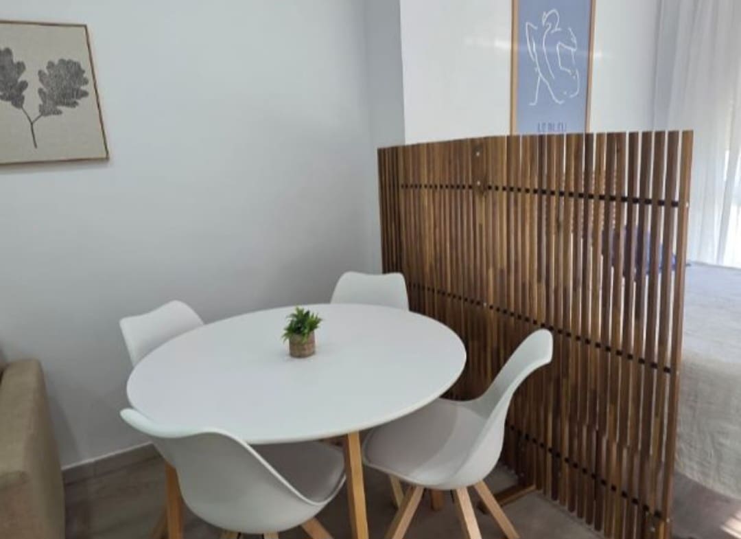 Studio voor vakantieverhuur in Torremolinos met zwembad garage - € 245 (Ref: 10015075)