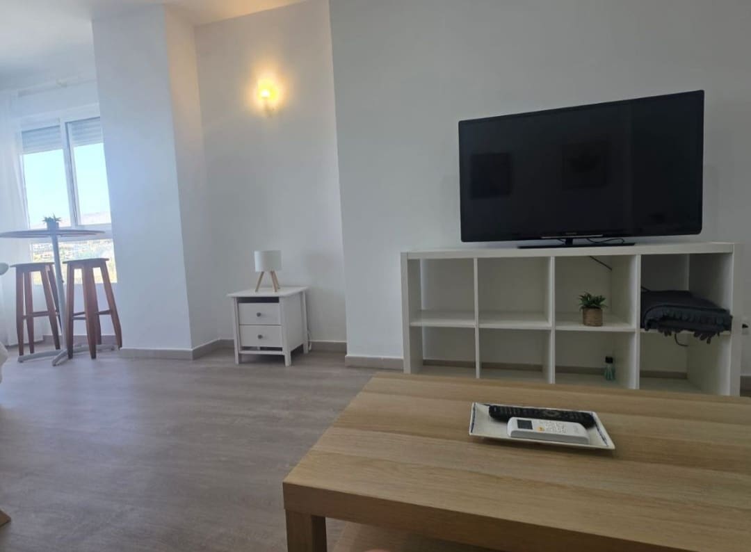 Studio voor vakantieverhuur in Torremolinos met zwembad garage - € 245 (Ref: 10015075)