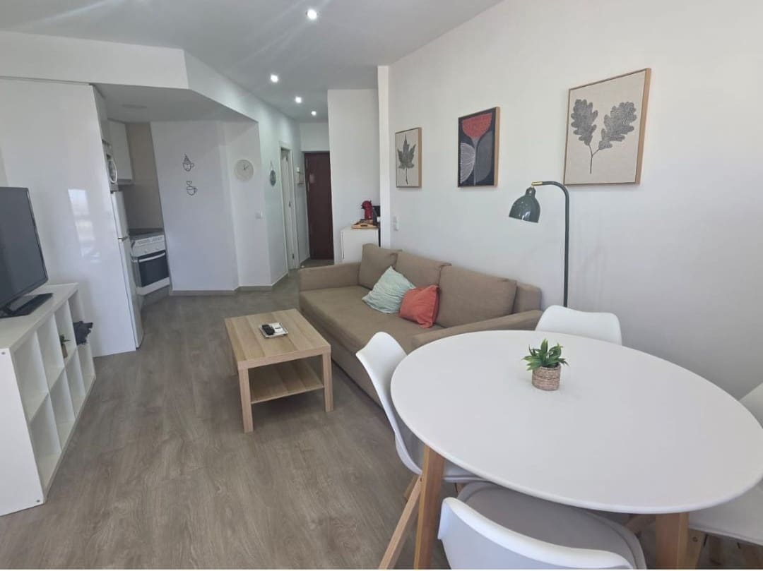 Studio voor vakantieverhuur in Torremolinos met zwembad garage - € 245 (Ref: 10015075)