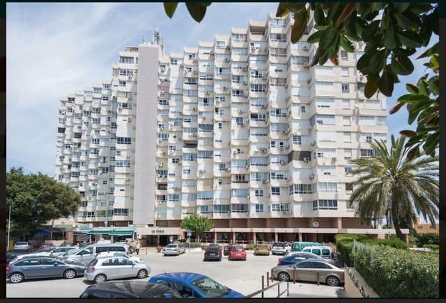 Studio voor vakantieverhuur in Torremolinos met zwembad garage - € 245 (Ref: 10015075)