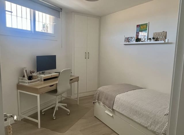 2 sypialnia Apartament przy plaży na sprzedaż w Torremolinos z basenem garażem - 438 000 € (Ref: 10017066)
