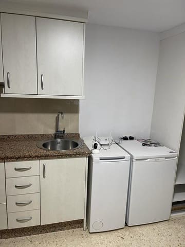 Monolocale in vendita in Cruz de Humilladero, Malaga città - 120.000 € (Rif: 10030045)