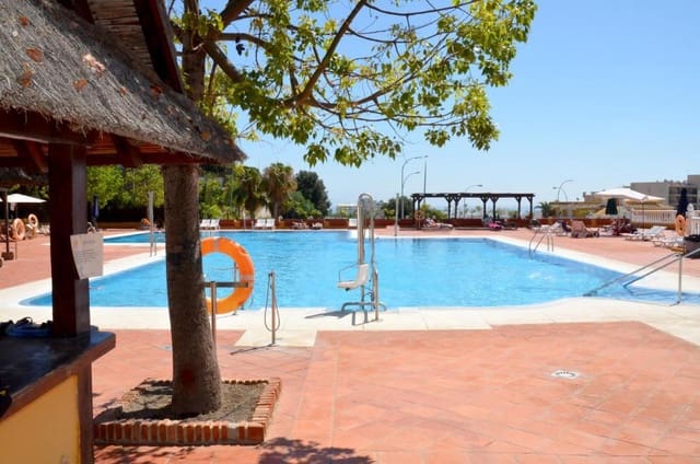 2 quarto Apartamento de Praia para venda em Torremolinos com piscina garagem - 315 000 € (Ref: 10034904)