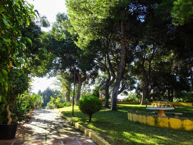 2 quarto Apartamento de Praia para venda em Torremolinos com piscina garagem - 315 000 € (Ref: 10034904)