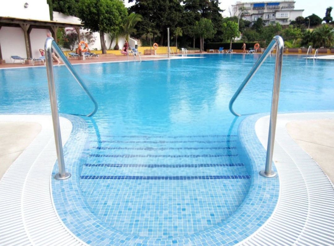 2 quarto Apartamento de Praia para venda em Torremolinos com piscina garagem - 315 000 € (Ref: 10034904)