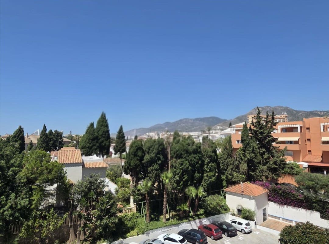 2 quarto Apartamento de Praia para venda em Torremolinos com piscina garagem - 315 000 € (Ref: 10034904)