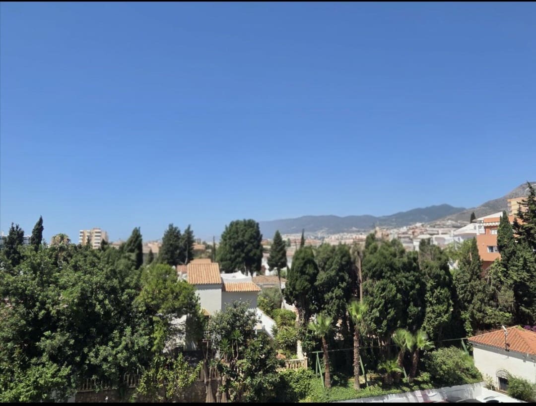 2 quarto Apartamento de Praia para venda em Torremolinos com piscina garagem - 315 000 € (Ref: 10034904)