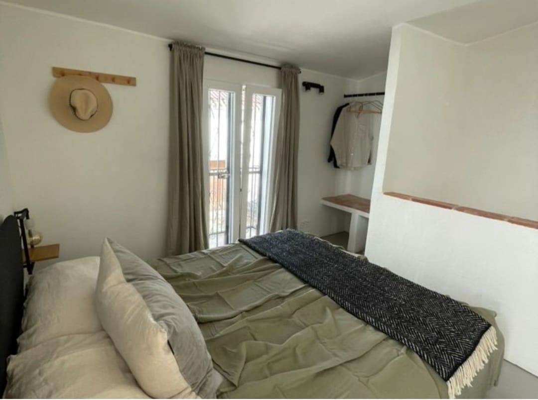 1 quarto Casa em Banda para venda em Benamargosa - 118 000 € (Ref: 10040631)