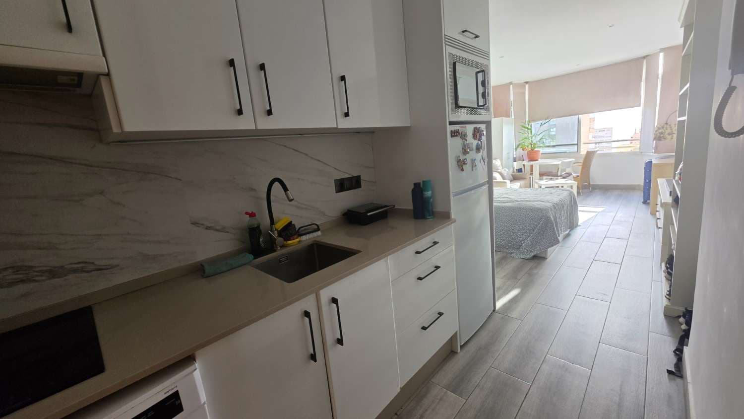 Studio for rent in Torremolinos - € 650 (Ref: 10057985)