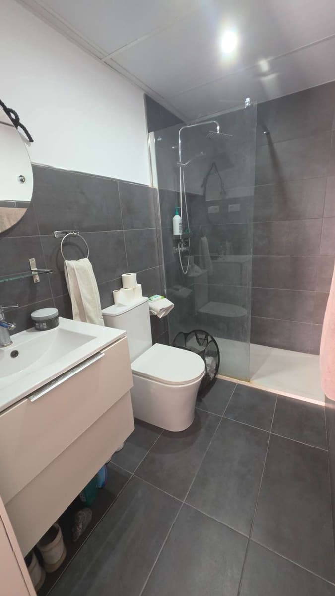 Studio for rent in Torremolinos - € 650 (Ref: 10057985)