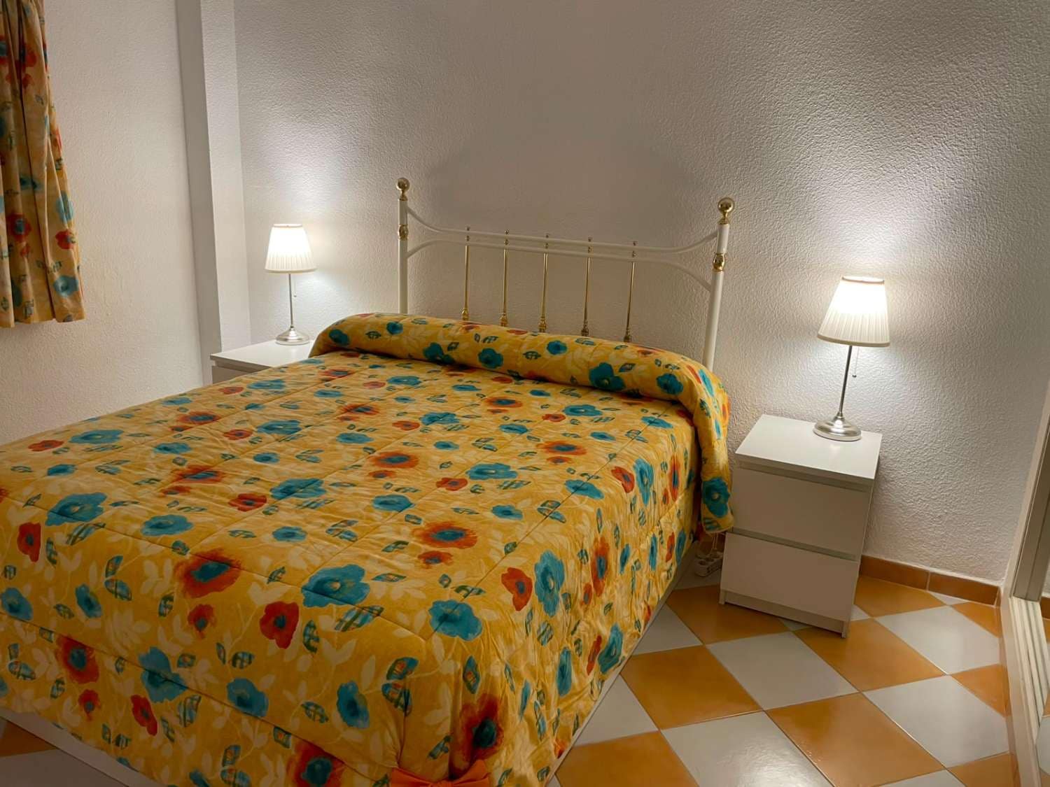 1 bedroom Beach Apartment for holiday rental in Torremolinos with pool garage - € 350 (Ref: 10061300)