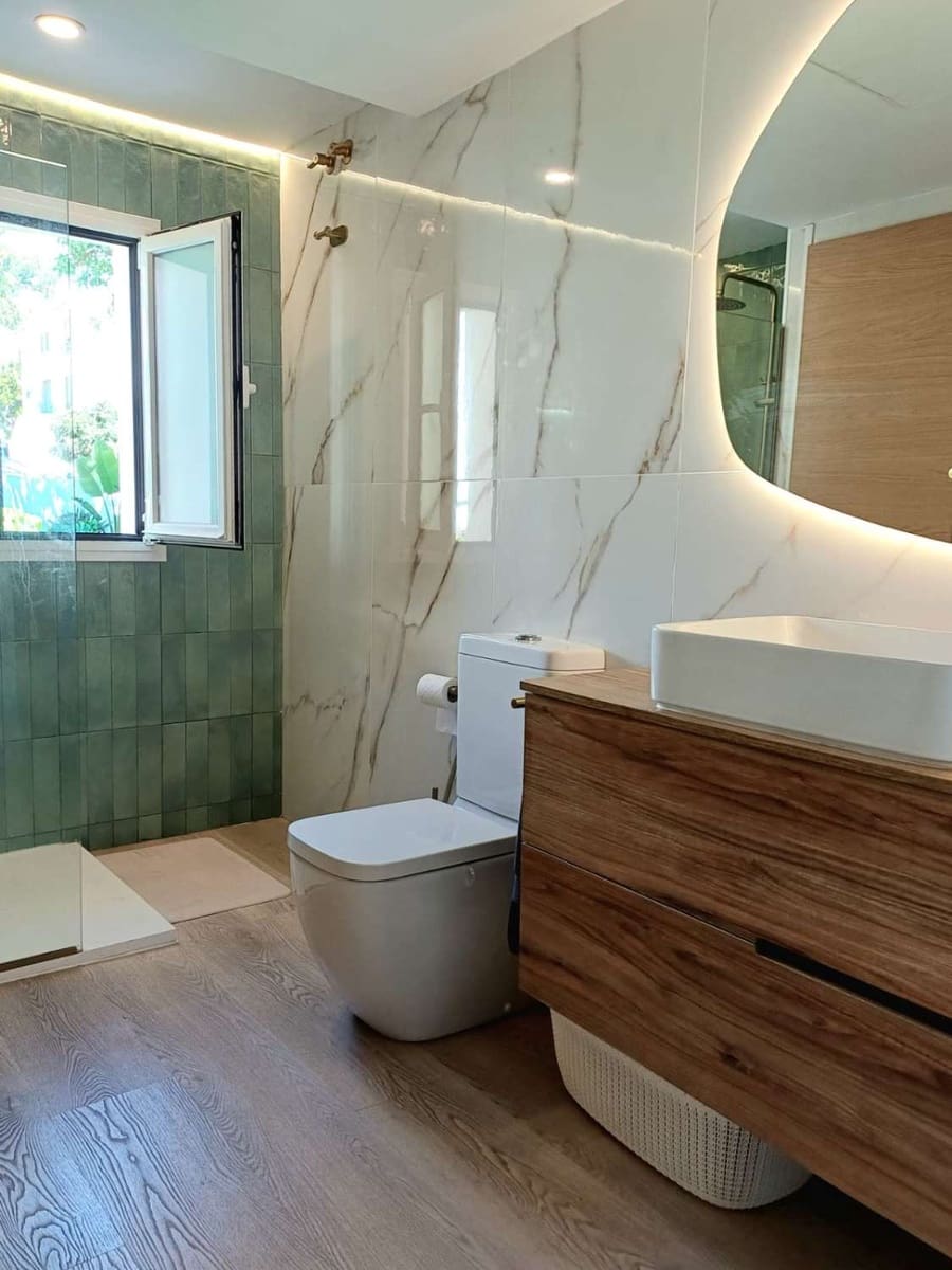 3 bedroom Villa for sale in Fuengirola with pool garage - € 699,000 (Ref: 10114605)