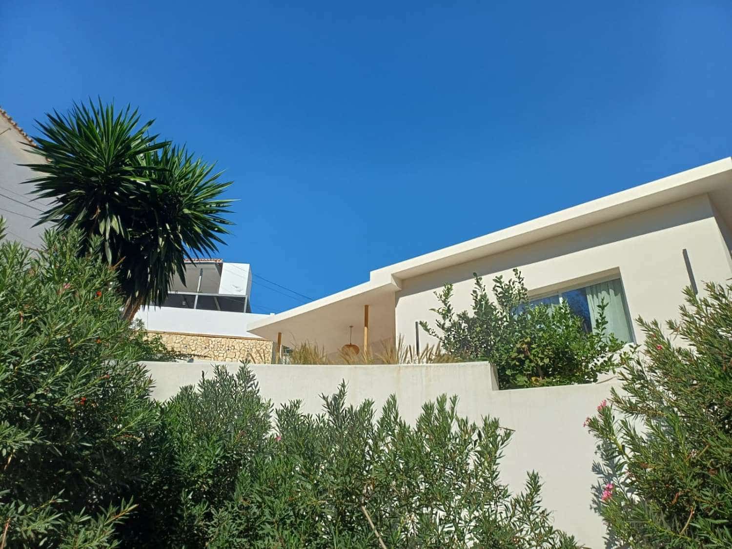3 bedroom Villa for sale in Fuengirola with pool garage - € 699,000 (Ref: 10114605)