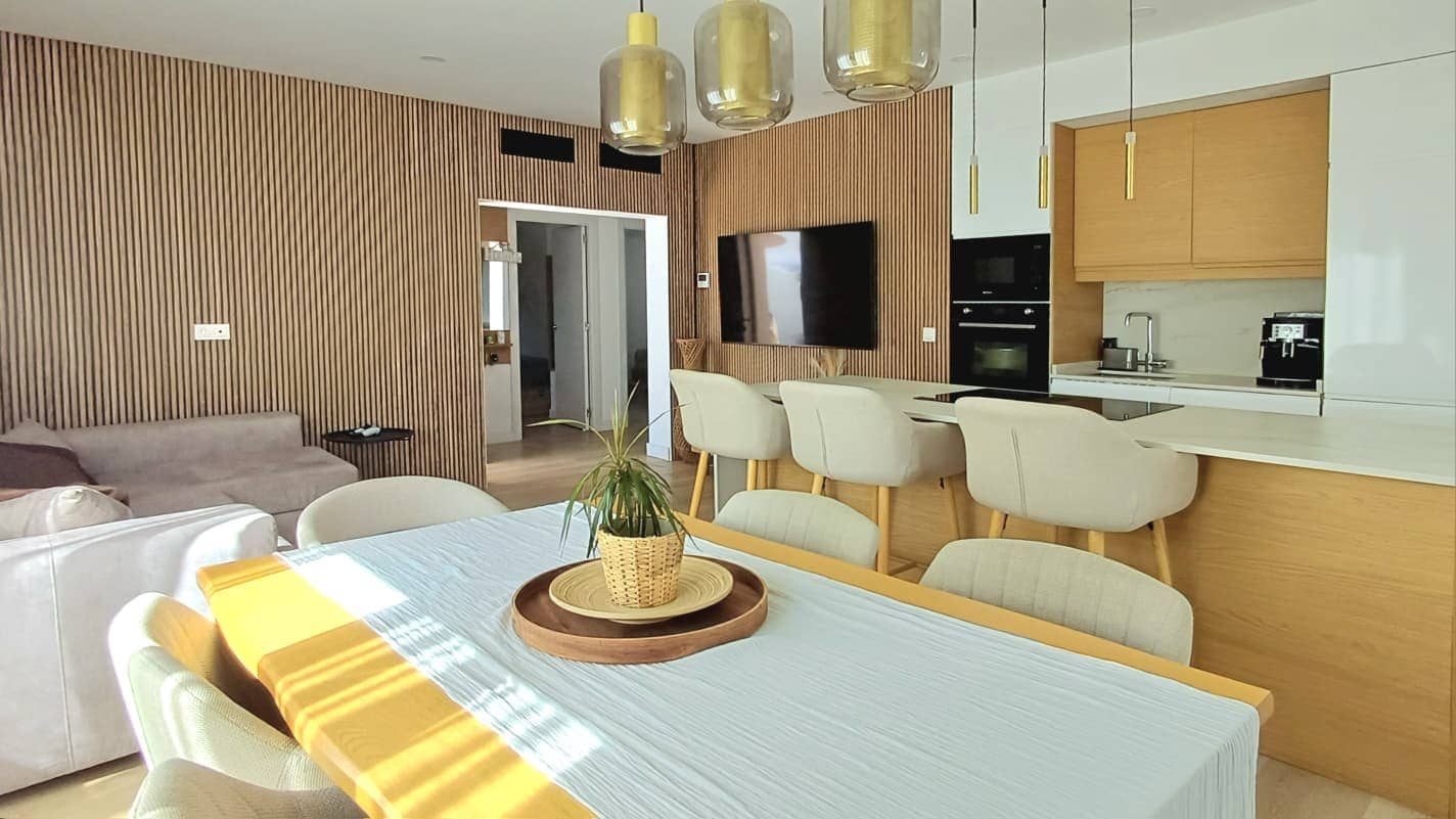3 bedroom Villa for sale in Fuengirola with pool garage - € 699,000 (Ref: 10114605)