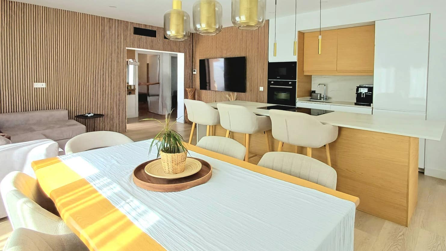 3 bedroom Villa for sale in Fuengirola with pool garage - € 699,000 (Ref: 10114605)