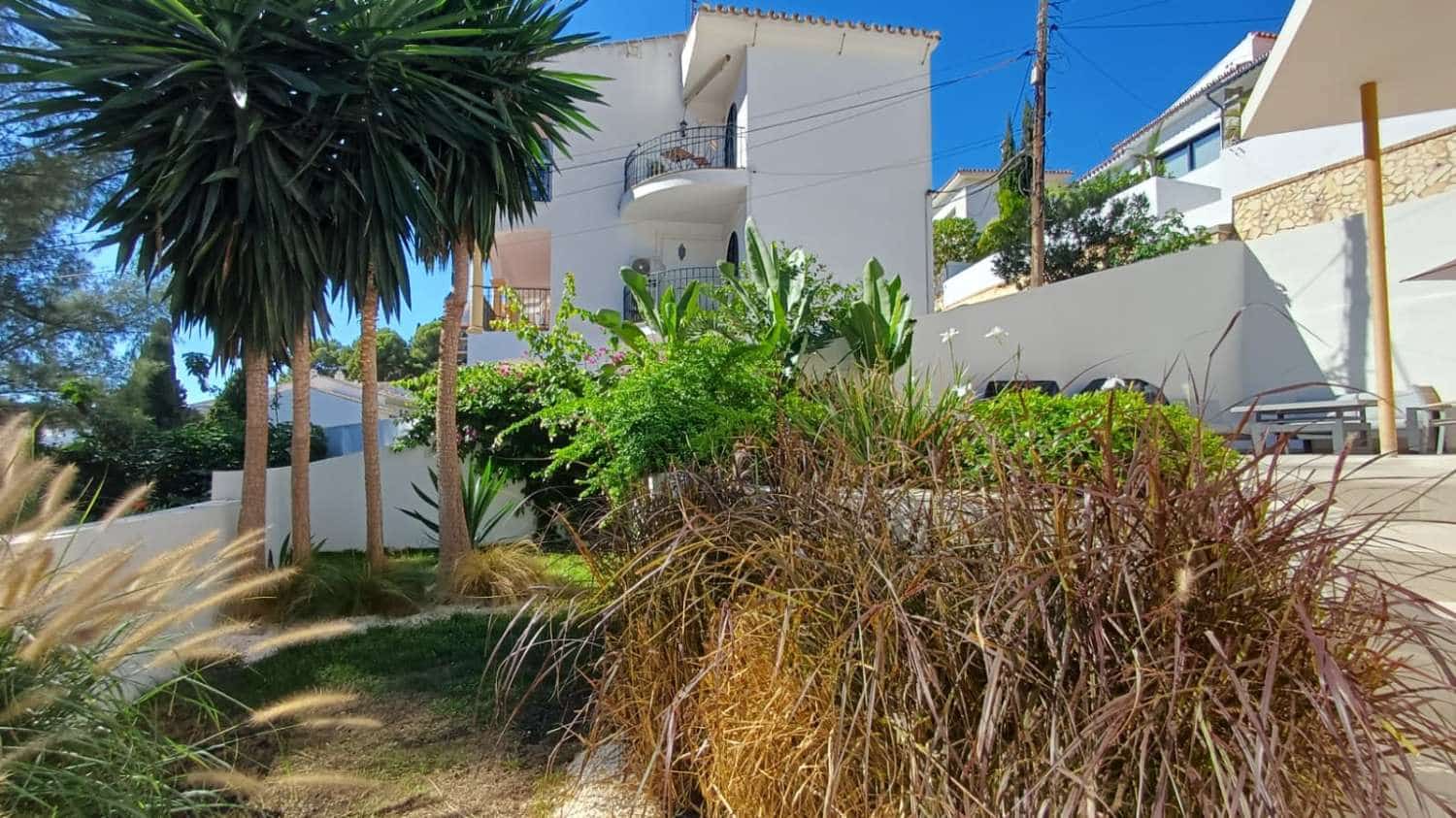 3 bedroom Villa for sale in Fuengirola with pool garage - € 699,000 (Ref: 10114605)