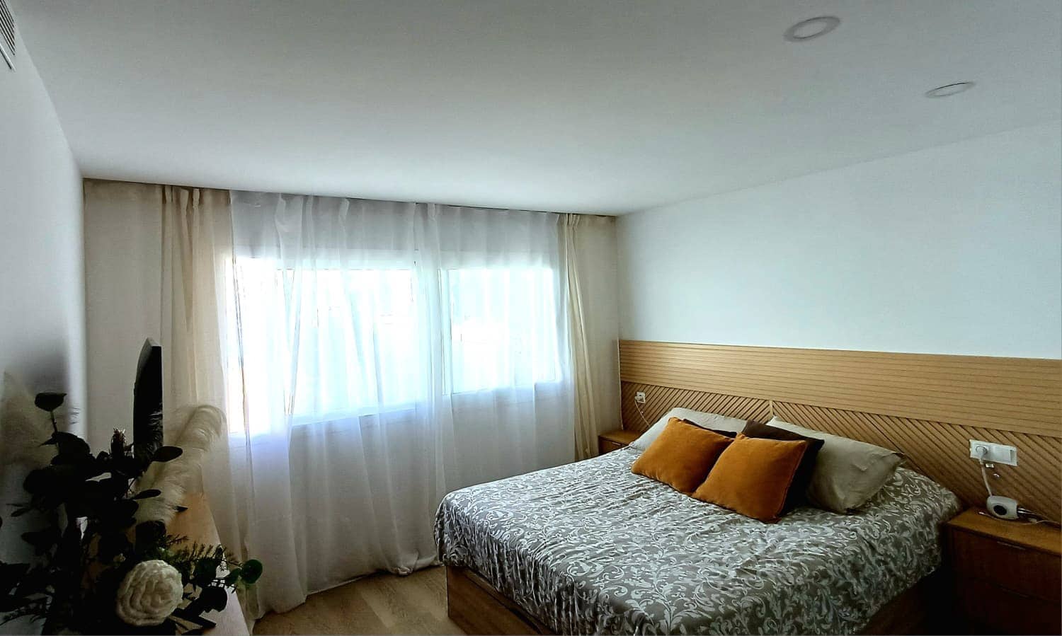 3 bedroom Villa for sale in Fuengirola with pool garage - € 699,000 (Ref: 10114605)