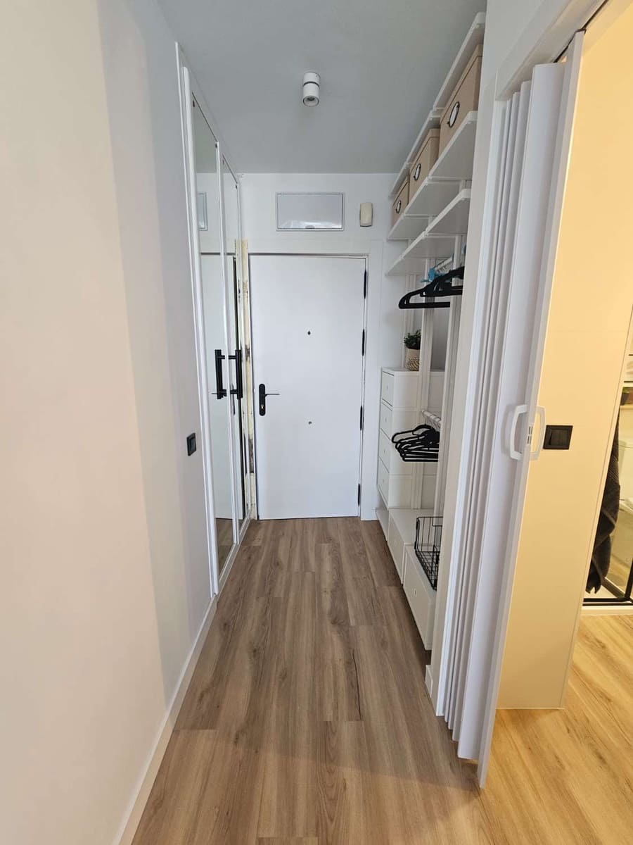 Estúdio para arrendar em Torremolinos com piscina - 800 € (Ref: 10139153)