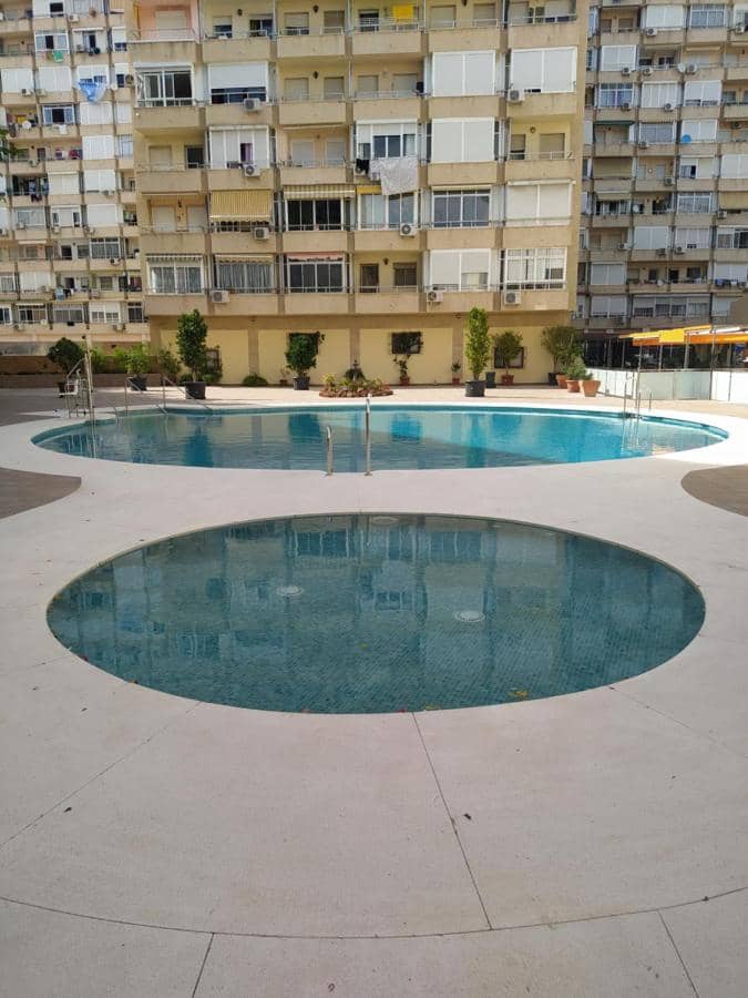 Estúdio para arrendar em Torremolinos com piscina - 800 € (Ref: 10139153)