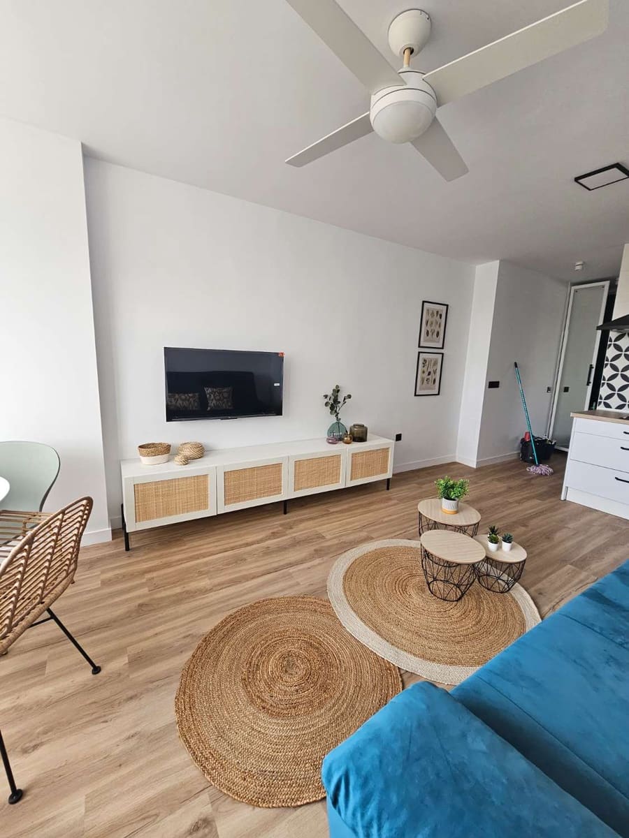 Estúdio para arrendar em Torremolinos com piscina - 800 € (Ref: 10139153)