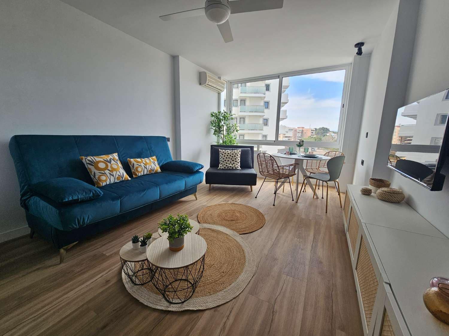 Estúdio para arrendar em Torremolinos com piscina - 800 € (Ref: 10139153)