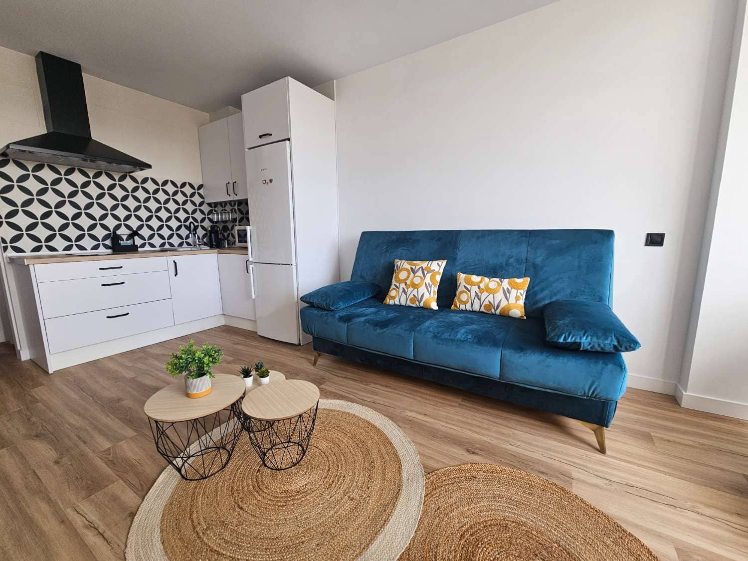 Estúdio para arrendar em Torremolinos com piscina - 800 € (Ref: 10139153)