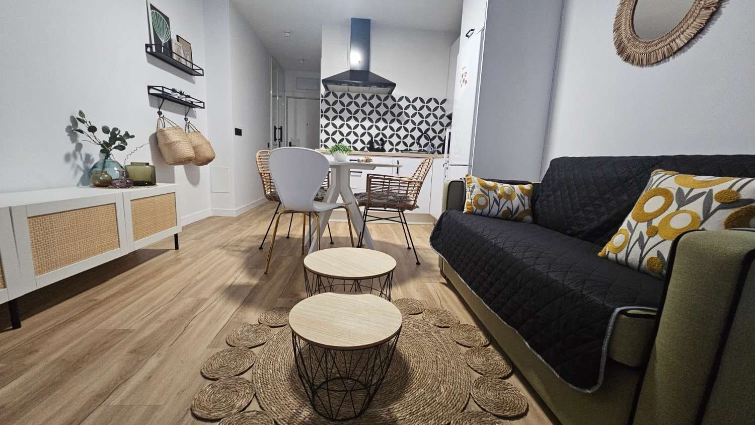 Estúdio para arrendar em Torremolinos com piscina - 800 € (Ref: 10139153)