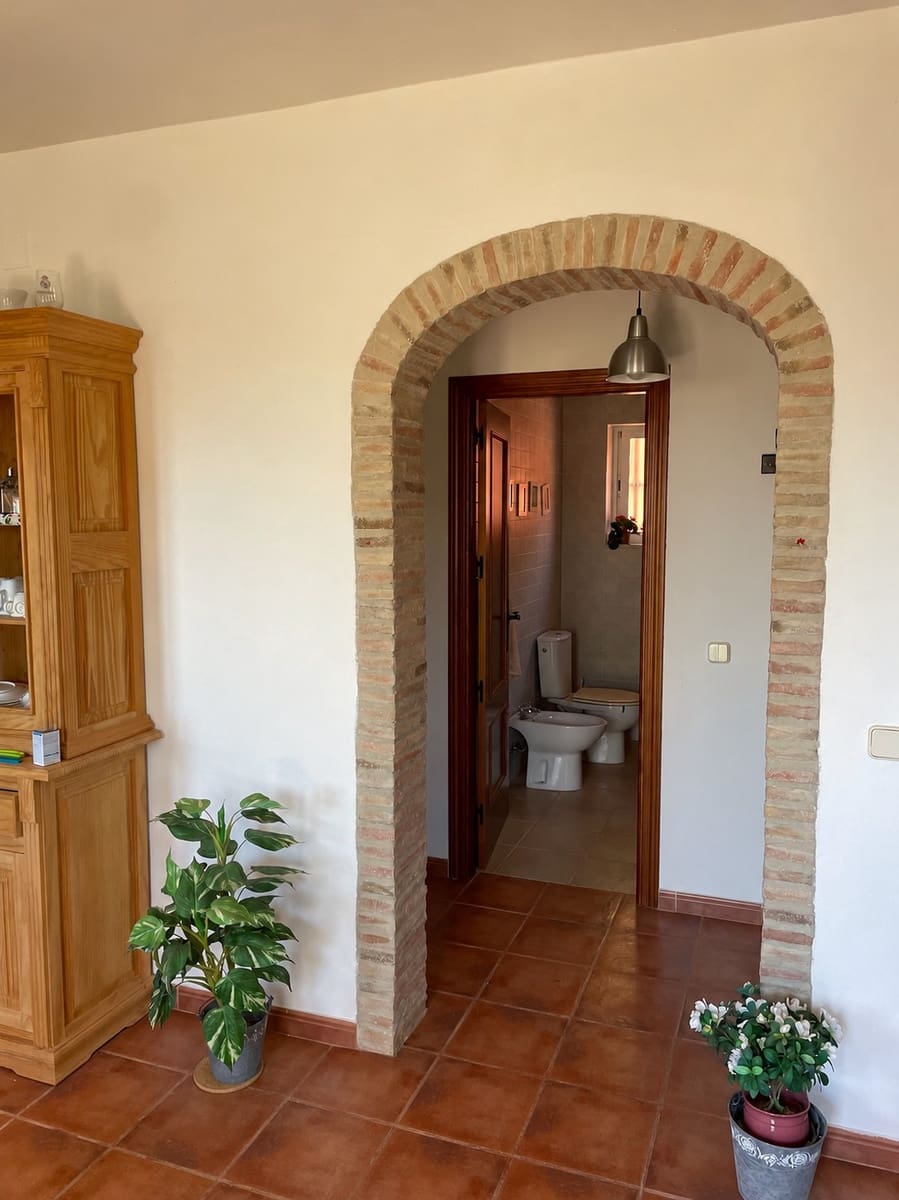 3 slaapkamer Villa te koop in Colmenar met garage - € 225.000 (Ref: 10160993)