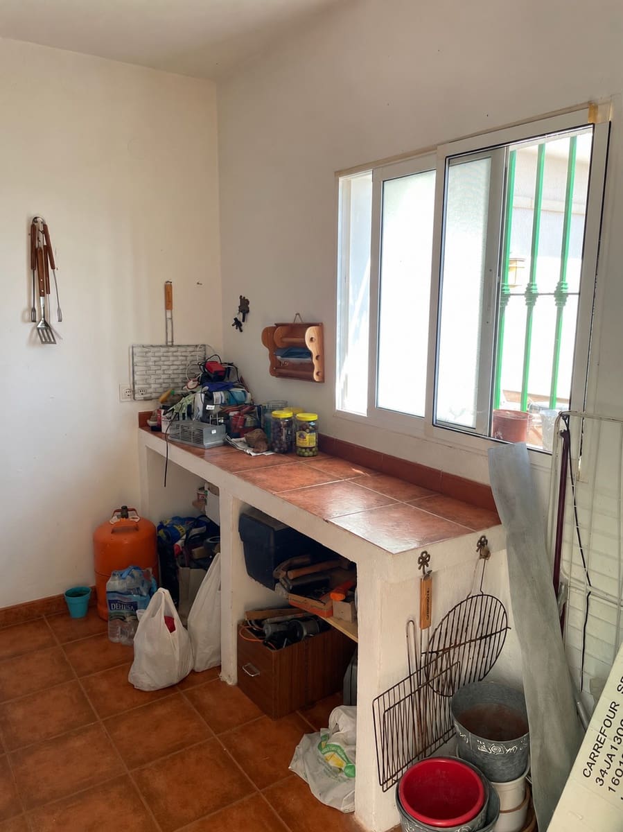3 slaapkamer Villa te koop in Colmenar met garage - € 225.000 (Ref: 10160993)