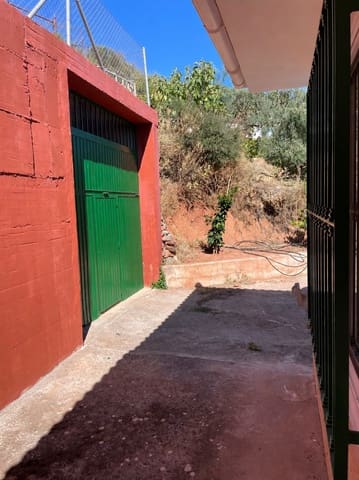 3 slaapkamer Villa te koop in Colmenar met garage - € 225.000 (Ref: 10160993)
