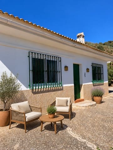 3 slaapkamer Villa te koop in Colmenar met garage - € 225.000 (Ref: 10160993)